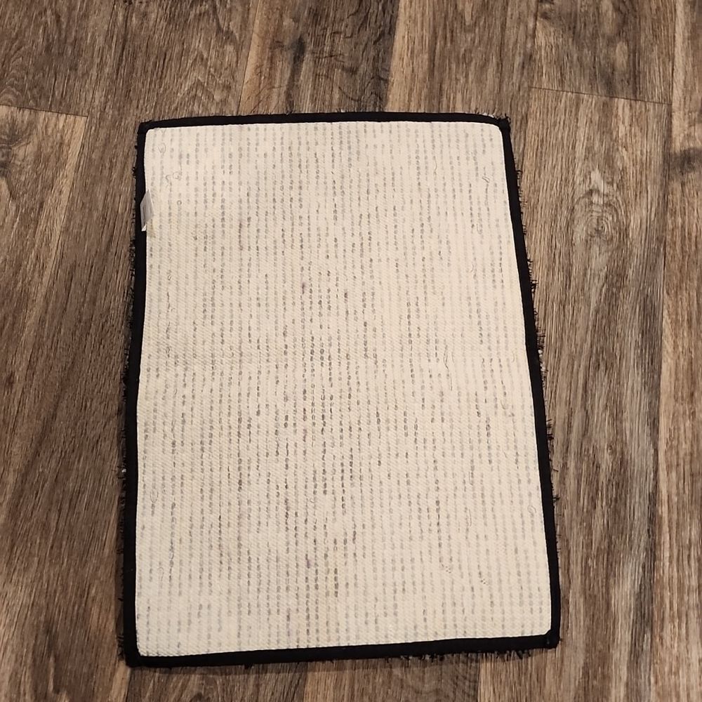 At Home Timbre Caviar Area Rug - Picture 8 of 9